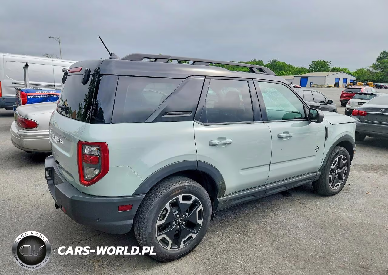 2023 Ford Bronco Sport Outer Banks VIN:3FMCR9C6XPRD92627 - 3