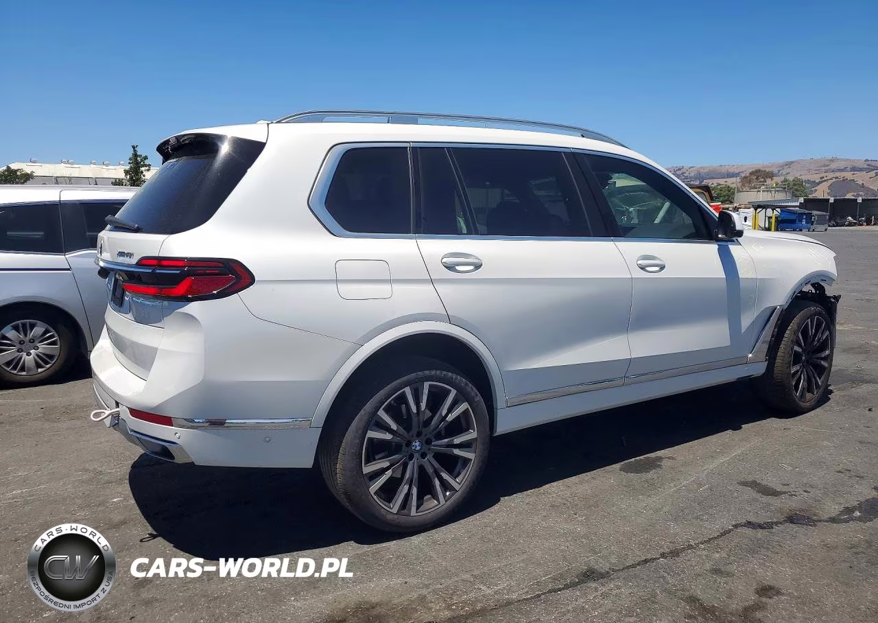 2024 BMW X7 xDrive40I VIN:5UX23EM04R9T56076 - 3