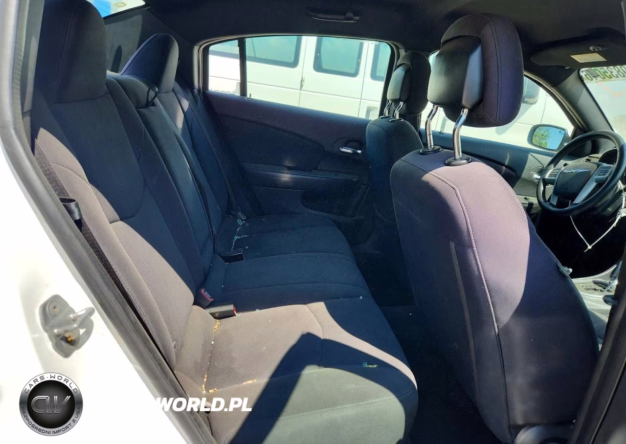 2013 Chrysler 200 Touring VIN:1C3CCBBB9DN505580 - 10