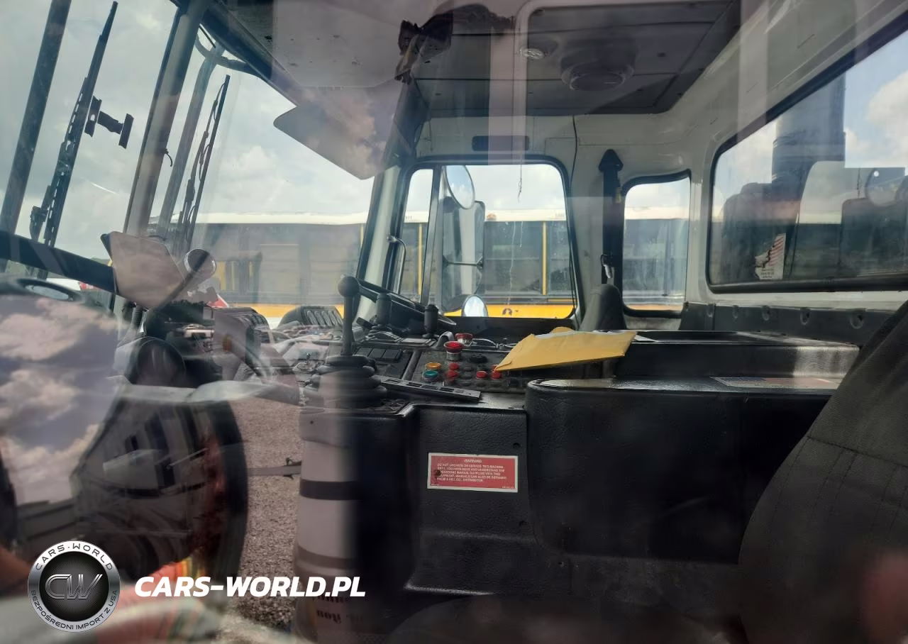 2013 Autocar Llc Xpeditor VIN:5VCACD8F3DH215250 - 7