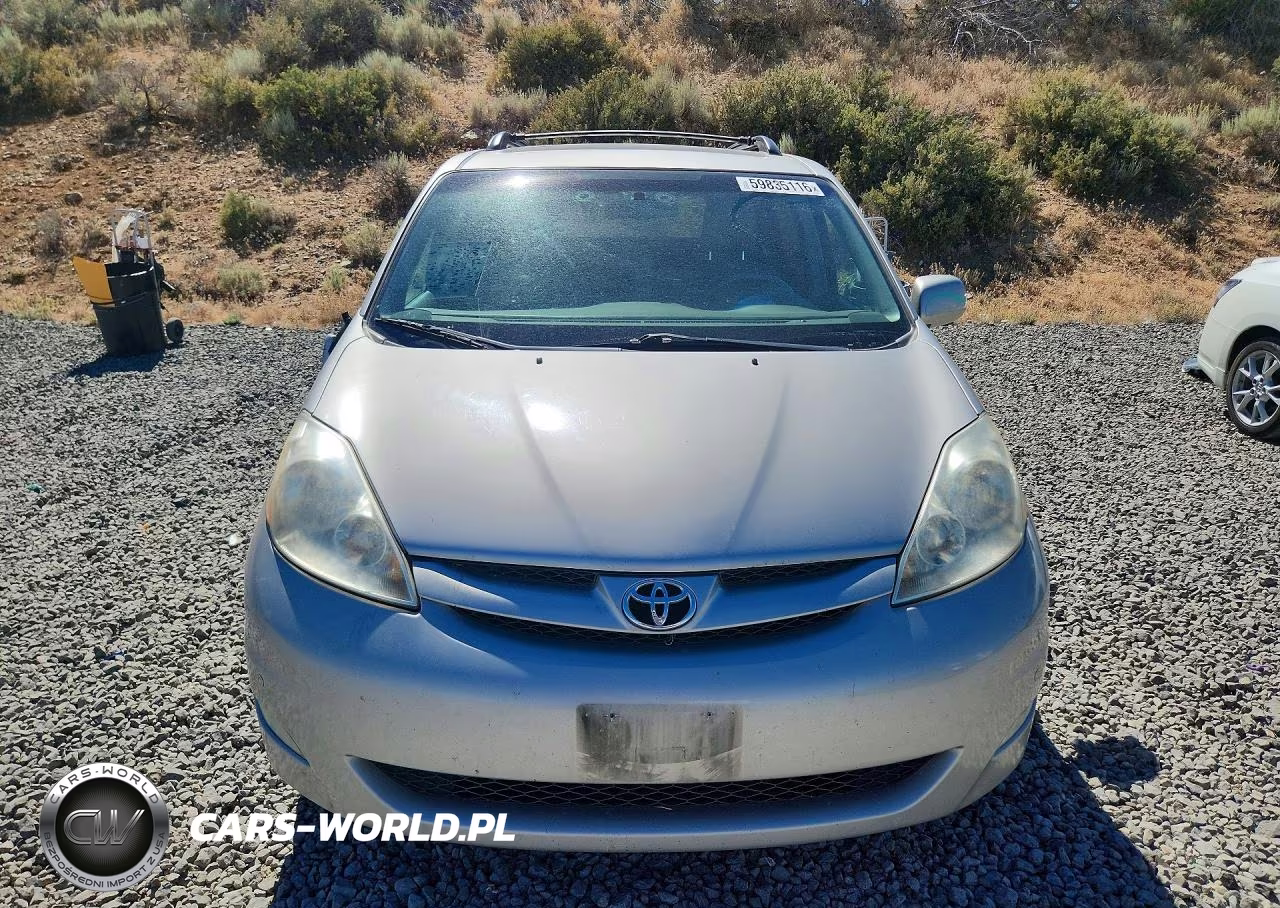 2010 Toyota Sienna Xle VIN:5TDYK4CC3AS341496 - 5