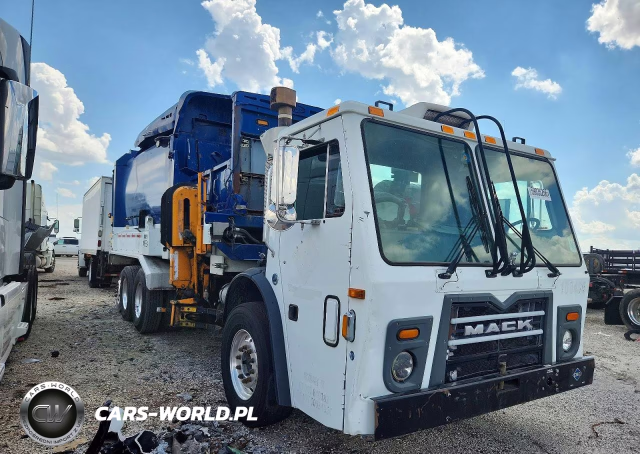 2016 Mack Leu613 Refuse Truck