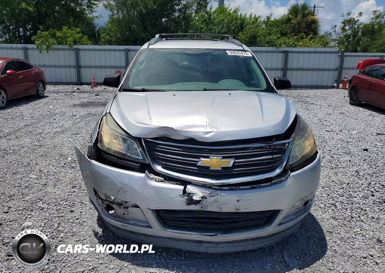 2017 Chevrolet Traverse Ls VIN:1GNKVFKD3HJ253906 - 5