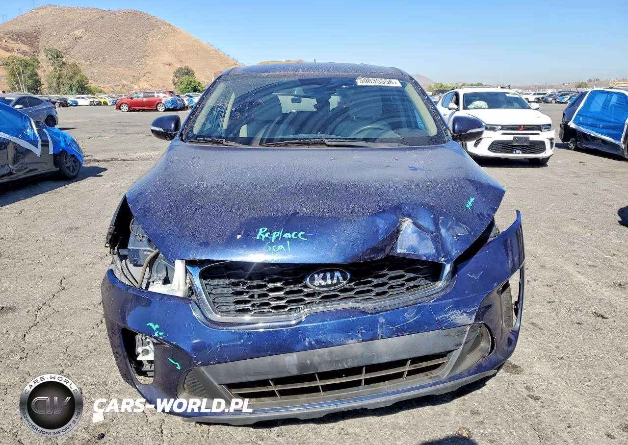 2019 Kia Sorento Lx VIN:5XYPG4A37KG459033 - 5