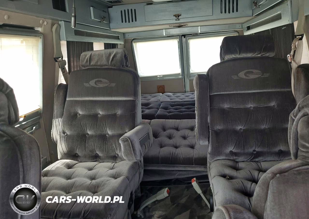 1994 Chevrolet G20 VIN:1GBEG25K5RF168187 - 10