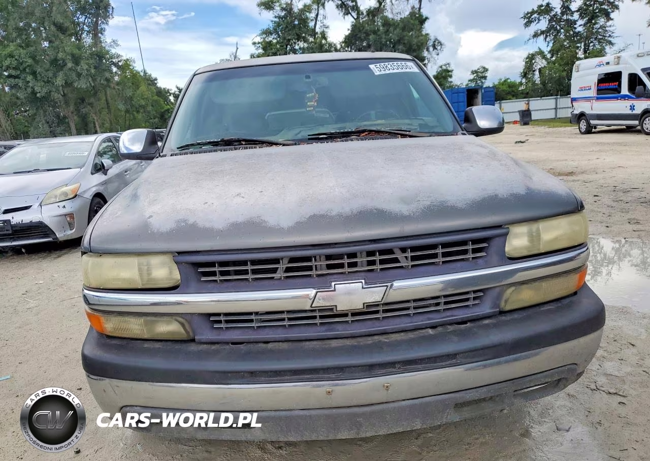 2001 Chevrolet Silverado C1500 VIN:2GCEC19T411244837 - 5