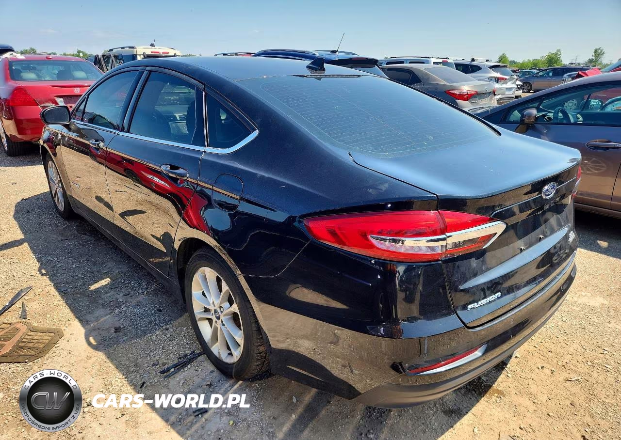 2019 Ford Fusion Se VIN:3FA6P0LU0KR140451 - 2