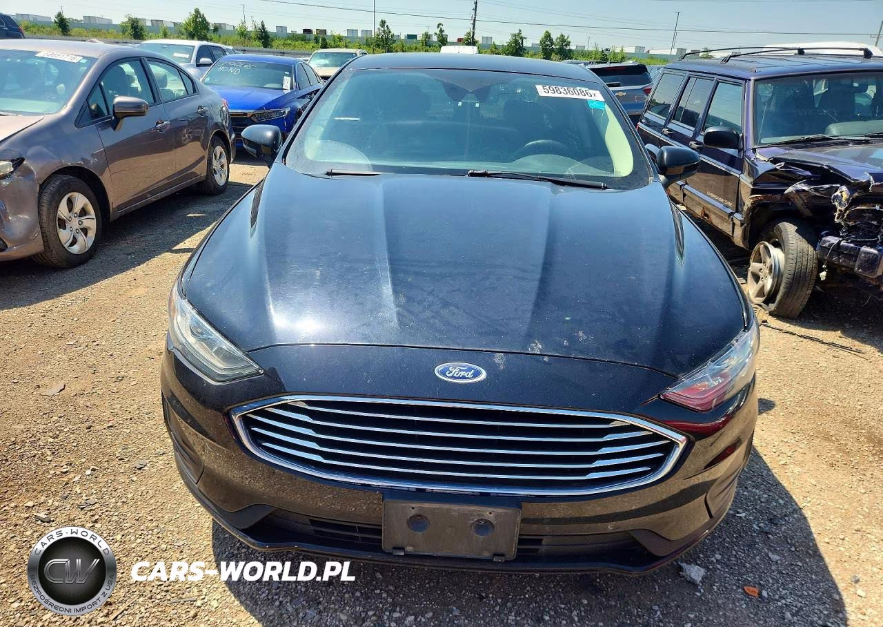 2019 Ford Fusion Se VIN:3FA6P0LU0KR140451 - 5