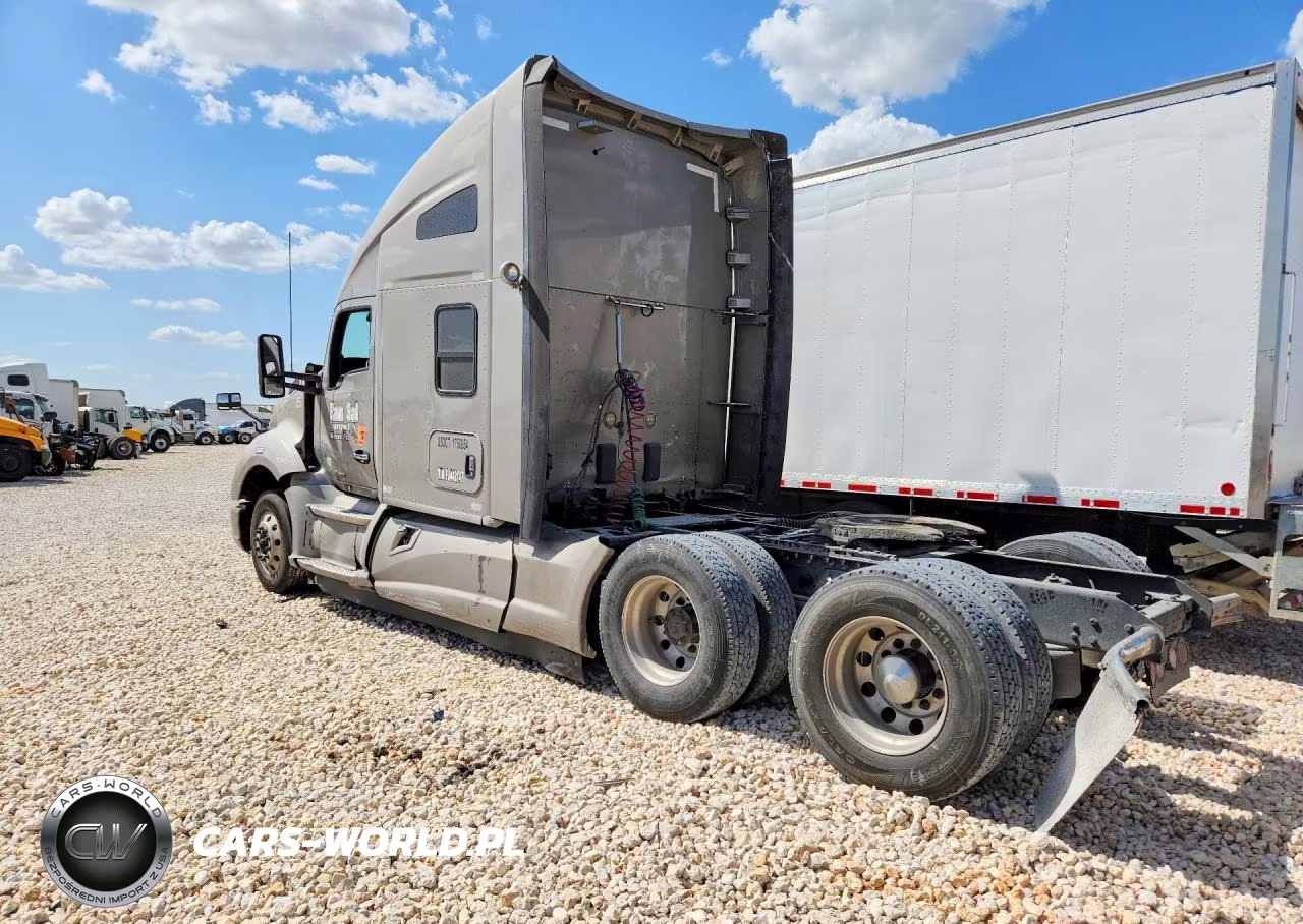 2015 Kenworth Construction T680 VIN:1XKYDP8X1FJ442147 - 2