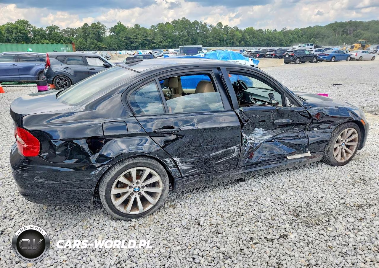 2011 BMW 328 I VIN:WBAPH7G55BNM55270 - 3
