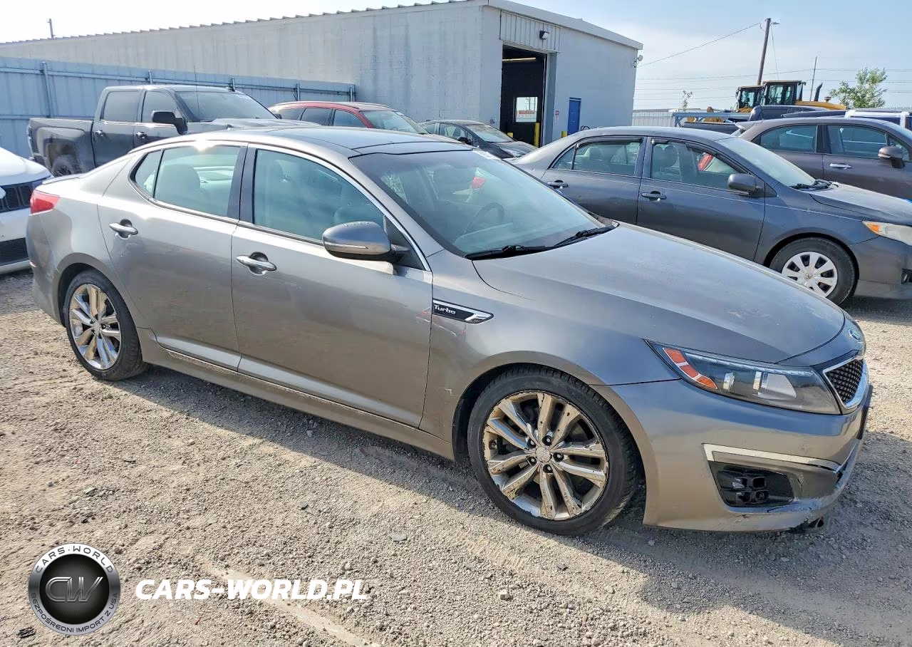 2015 Kia Optima Sx VIN:5XXGR4A69FG470579 - 4