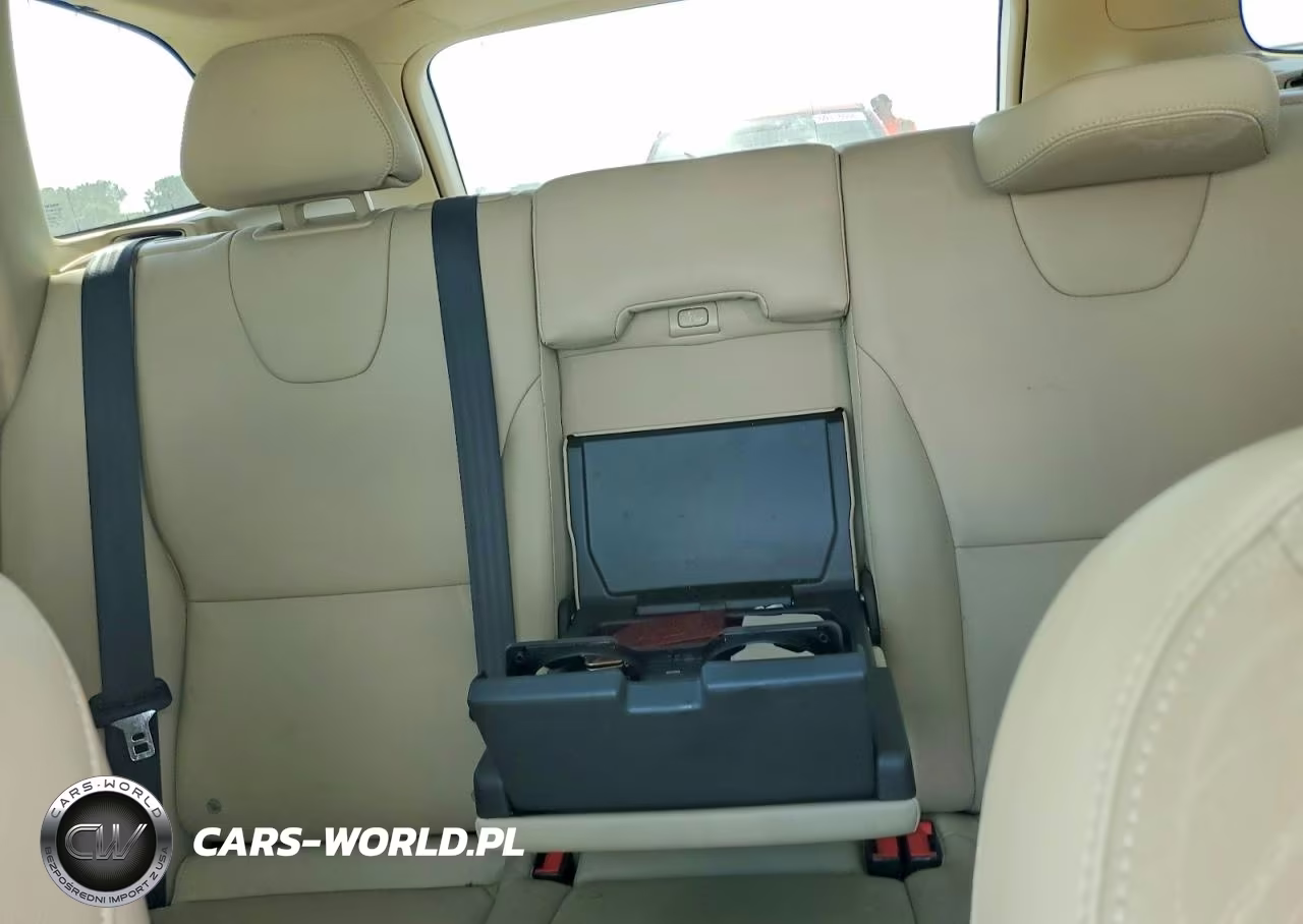 2016 Volvo Xc60 T5 Premier VIN:YV440MDK1G2781417 - 10