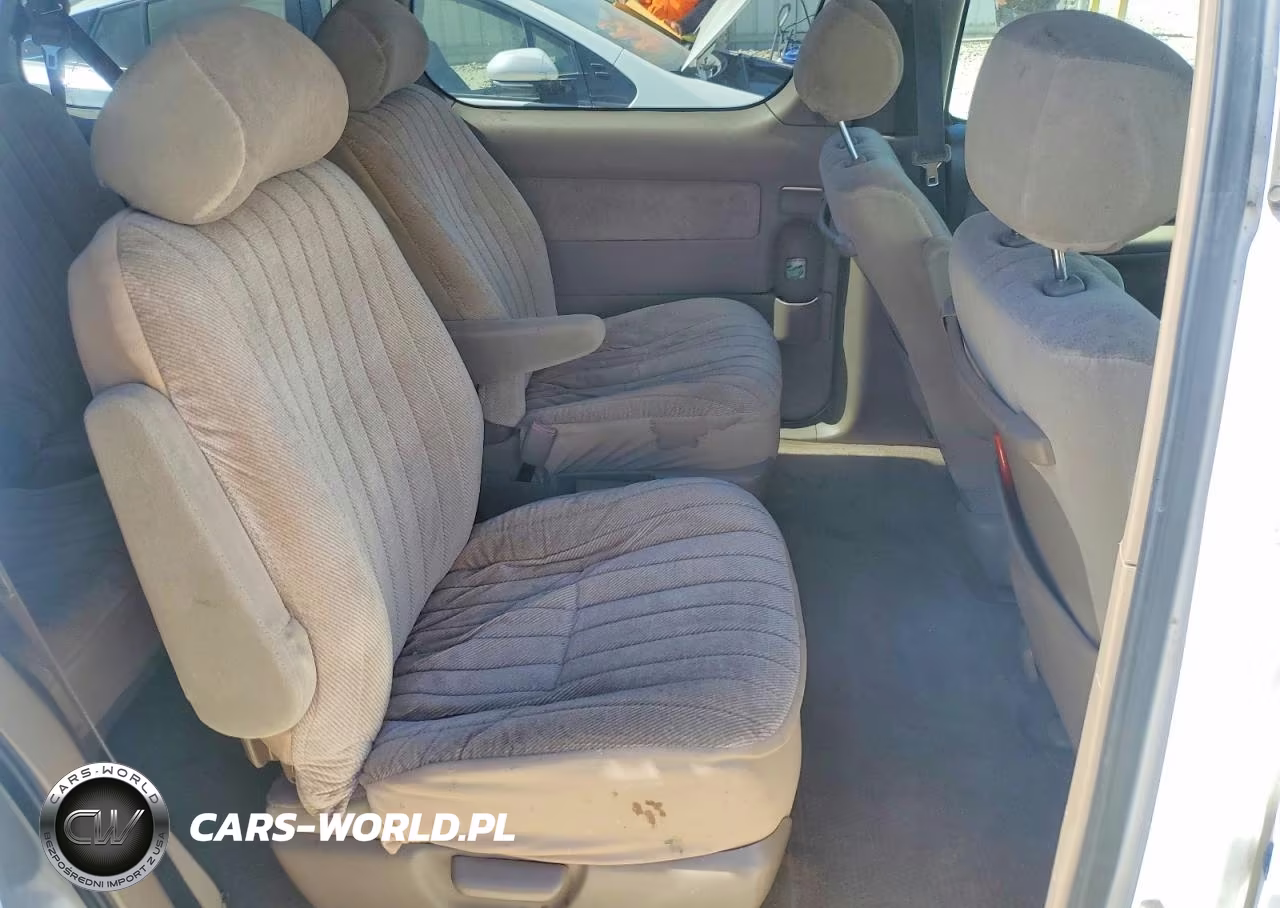 1999 Toyota Sienna Le VIN:4T3ZF13C1XU125189 - 11