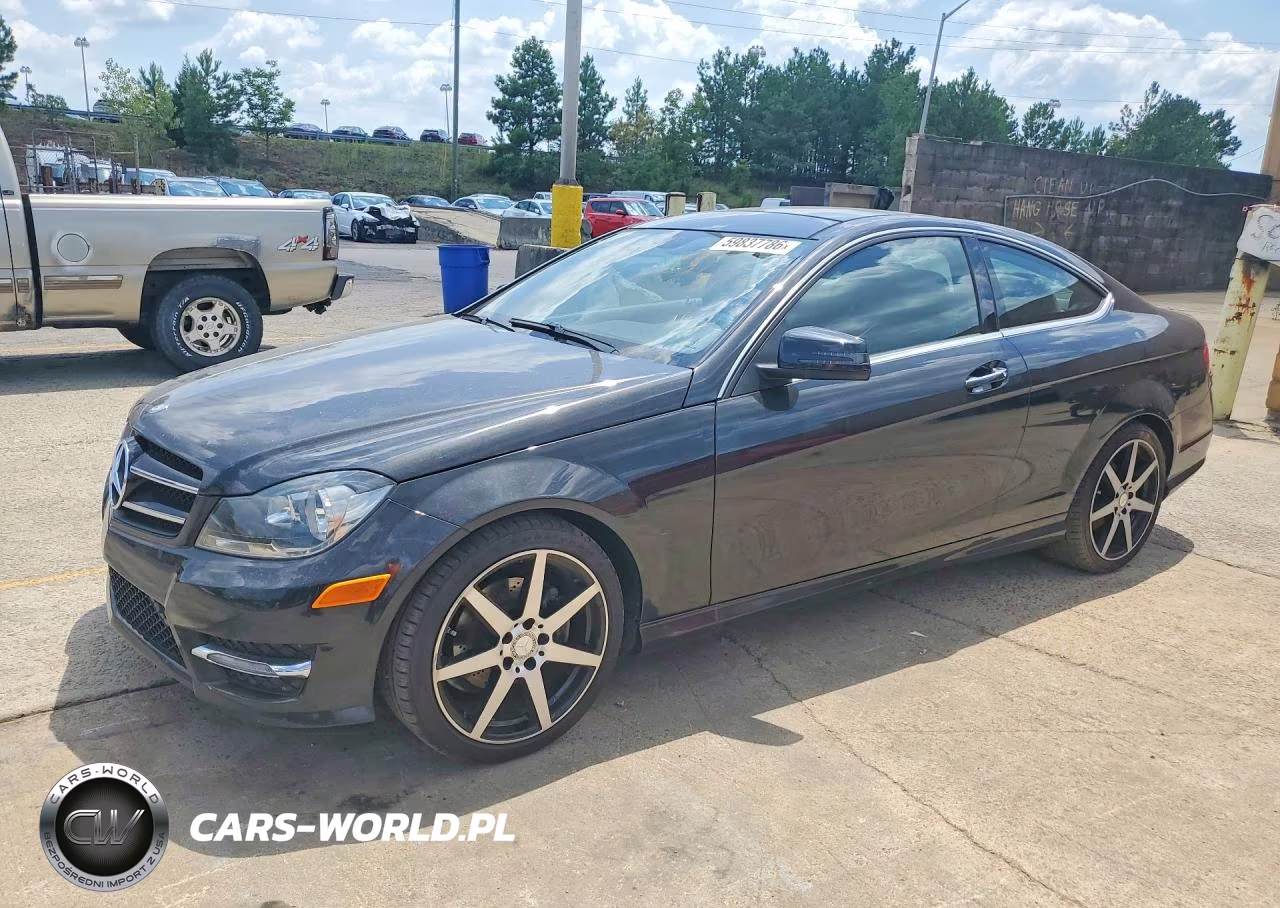 2015 Mercedes-Benz C 250