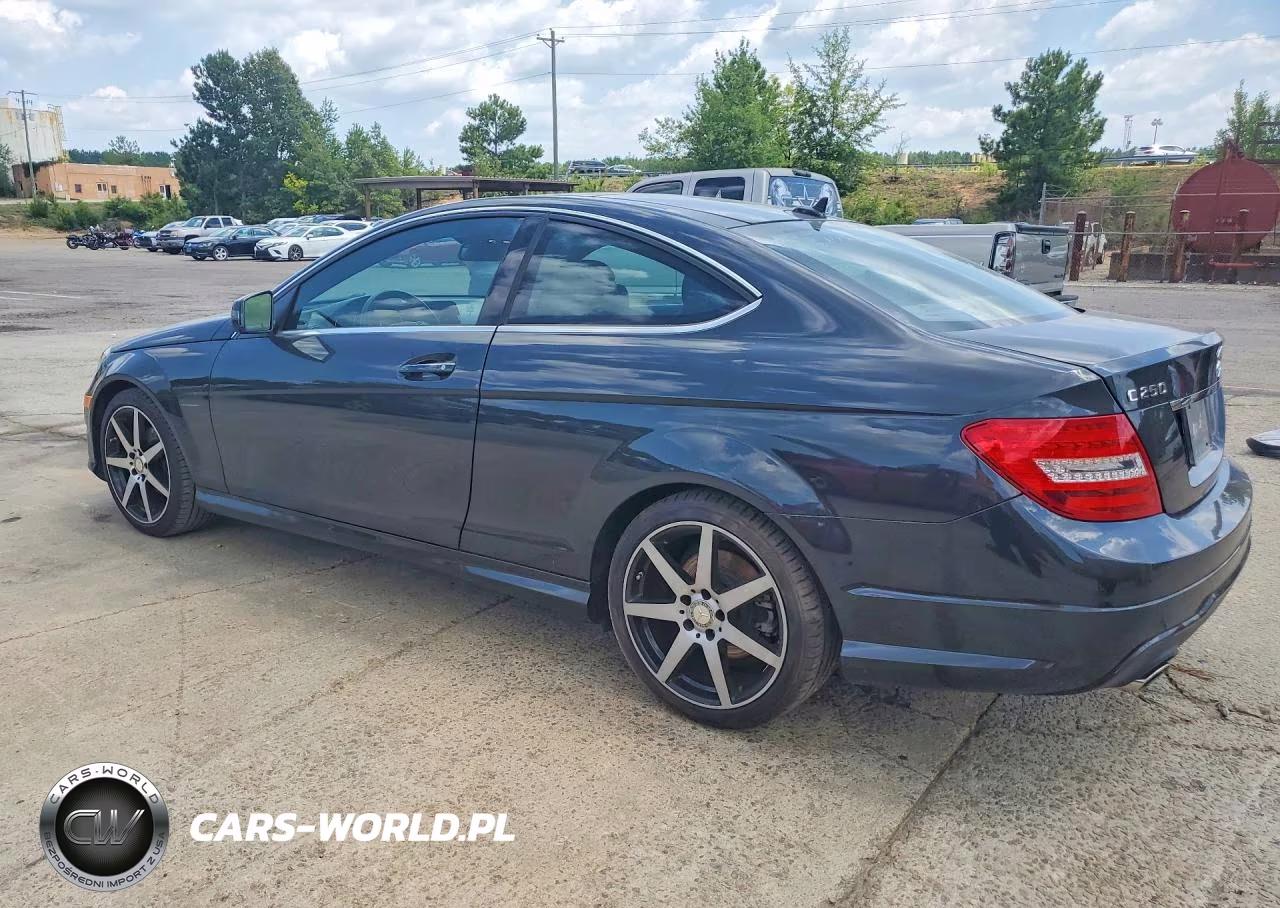 2015 Mercedes-Benz C 250 VIN:WDDGJ4HBXFG387171 - 2
