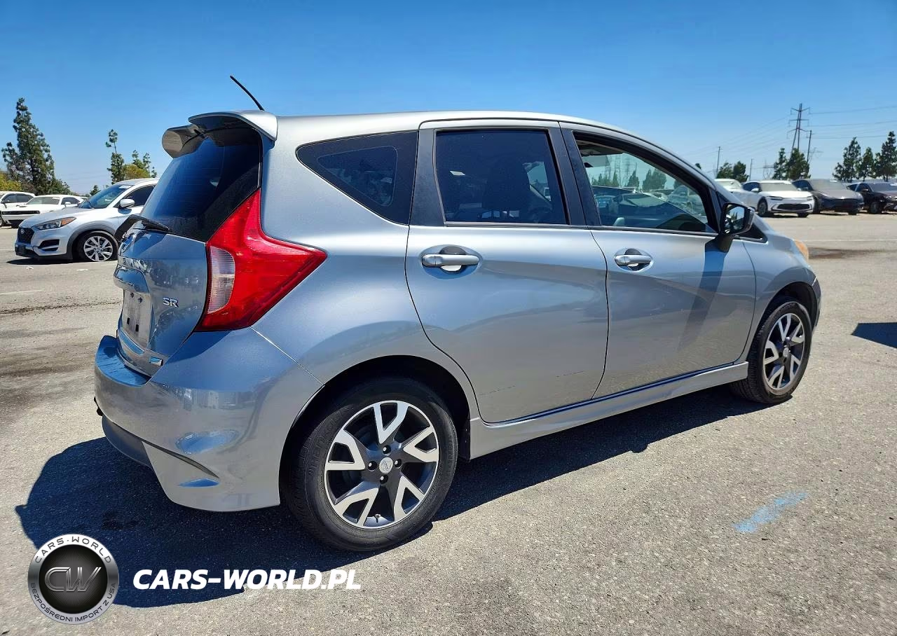 2015 Nissan Versa Note Sr VIN:3N1CE2CP6FL450186 - 3
