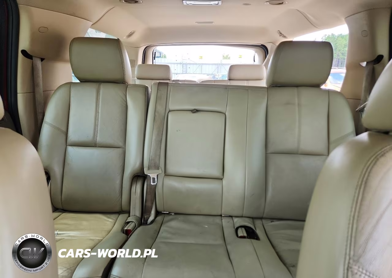 2011 Chevrolet Suburban C1500 Lt VIN:1GNSCJE00BR324067 - 10
