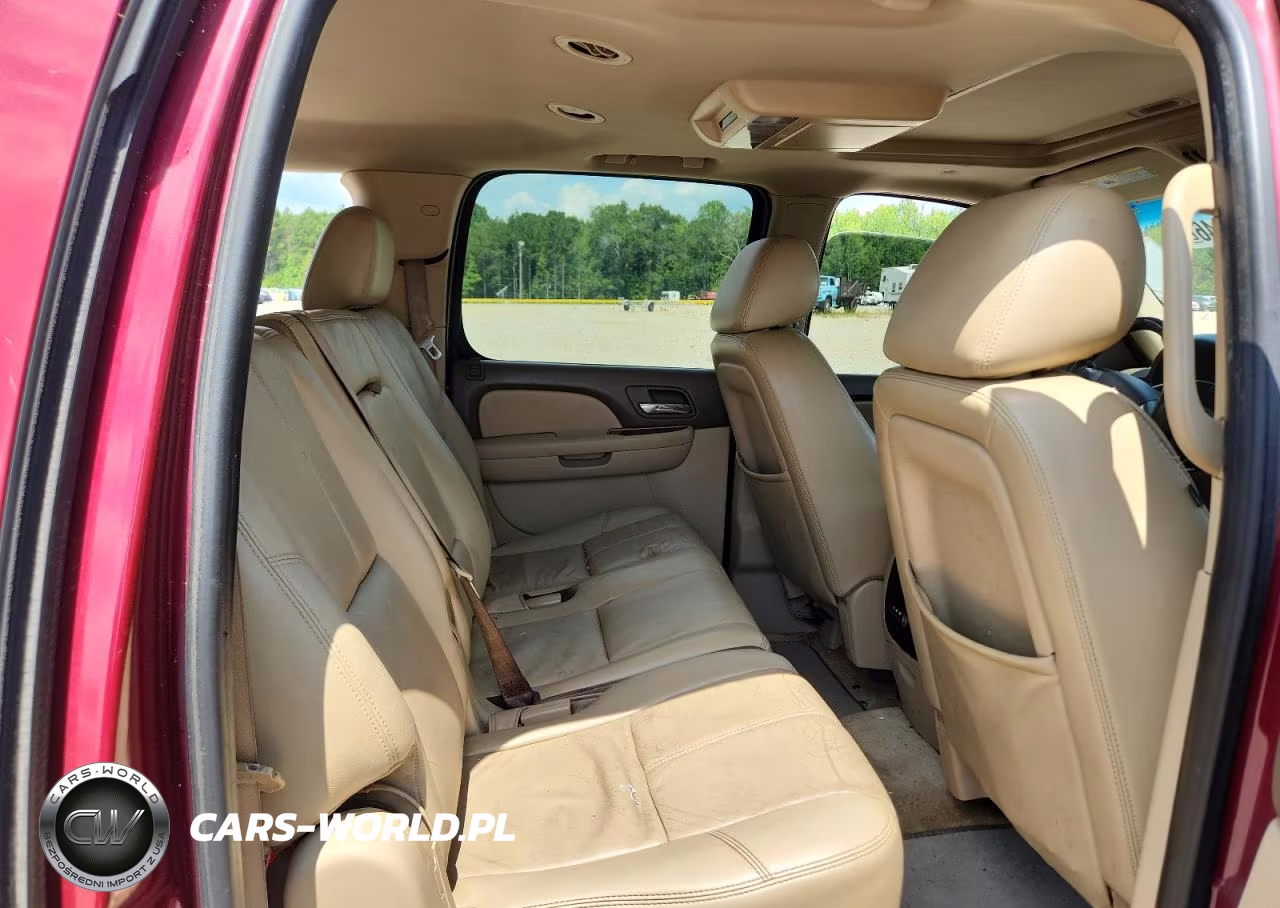 2011 Chevrolet Suburban C1500 Lt VIN:1GNSCJE00BR324067 - 11