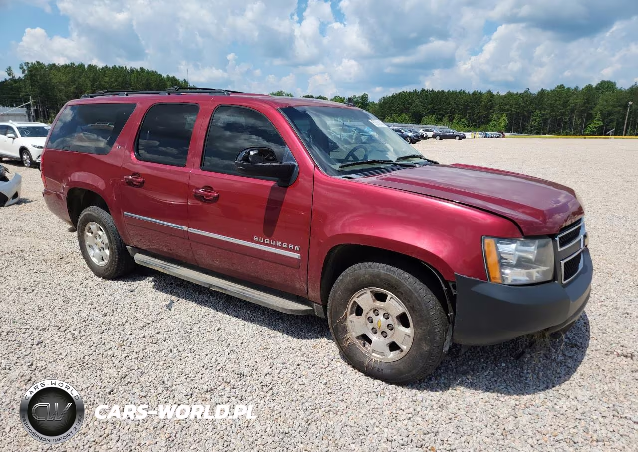 2011 Chevrolet Suburban C1500 Lt VIN:1GNSCJE00BR324067 - 4