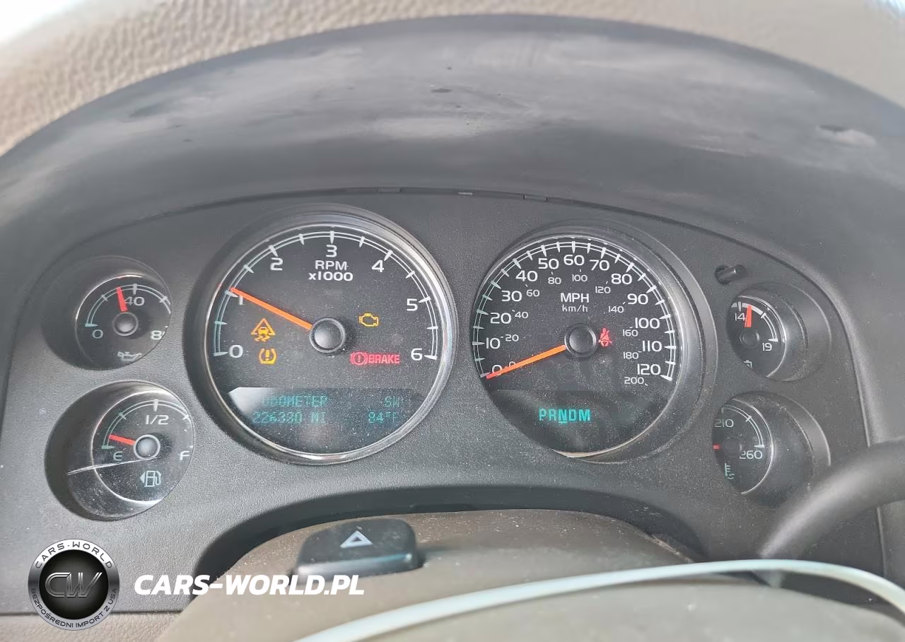 2011 Chevrolet Suburban C1500 Lt VIN:1GNSCJE00BR324067 - 9