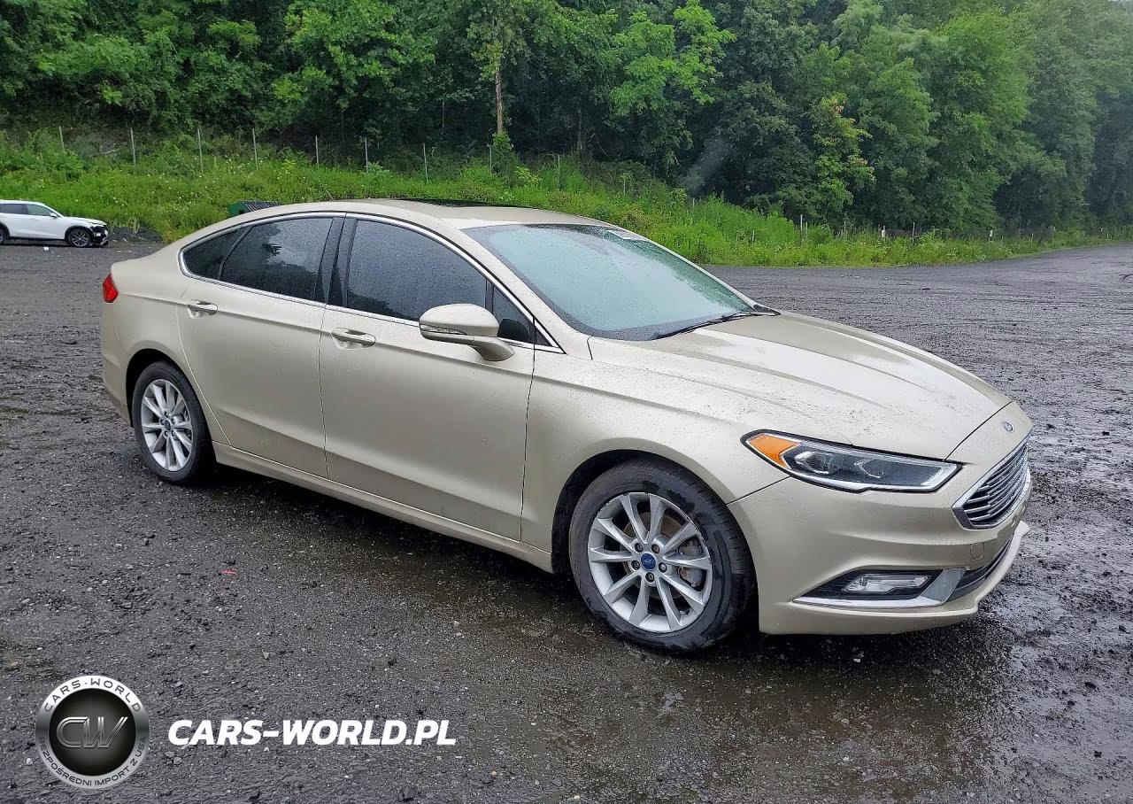 2017 Ford Fusion Se VIN:3FA6P0HD6HR102174 - 4