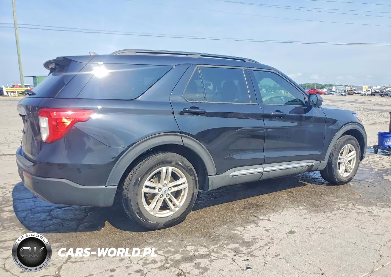 2022 Ford Explorer Xlt VIN:1FMSK7DH6NGA76828 - 3