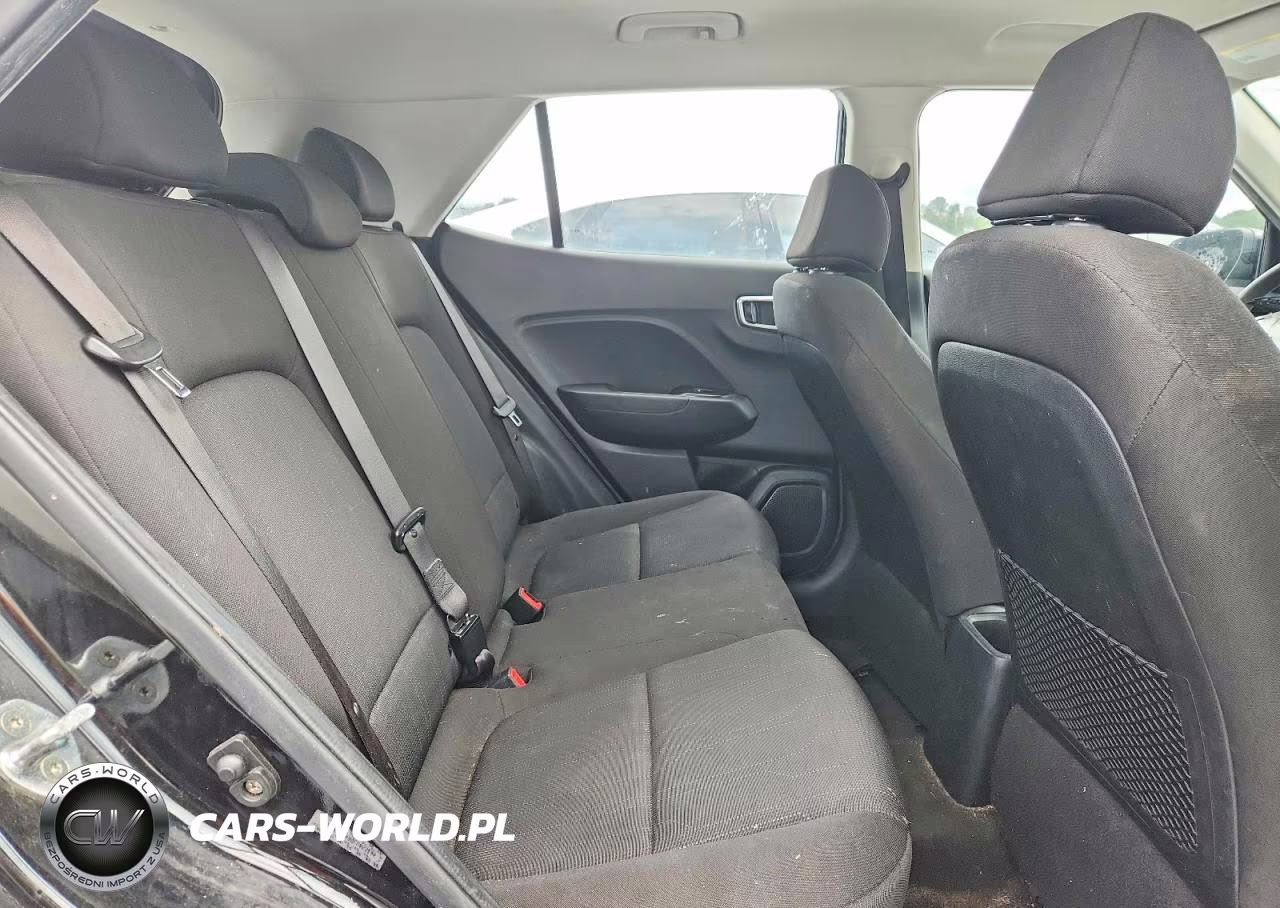 2020 Hyundai Venue Se VIN:KMHRB8A39LU053605 - 11