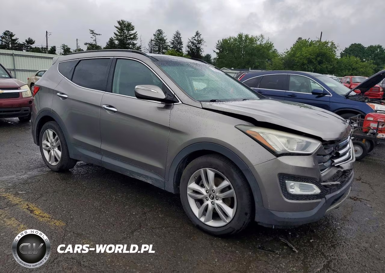 2014 Hyundai Santa Fe Sport 2.0T VIN:5XYZWDLA1EG135071 - 4