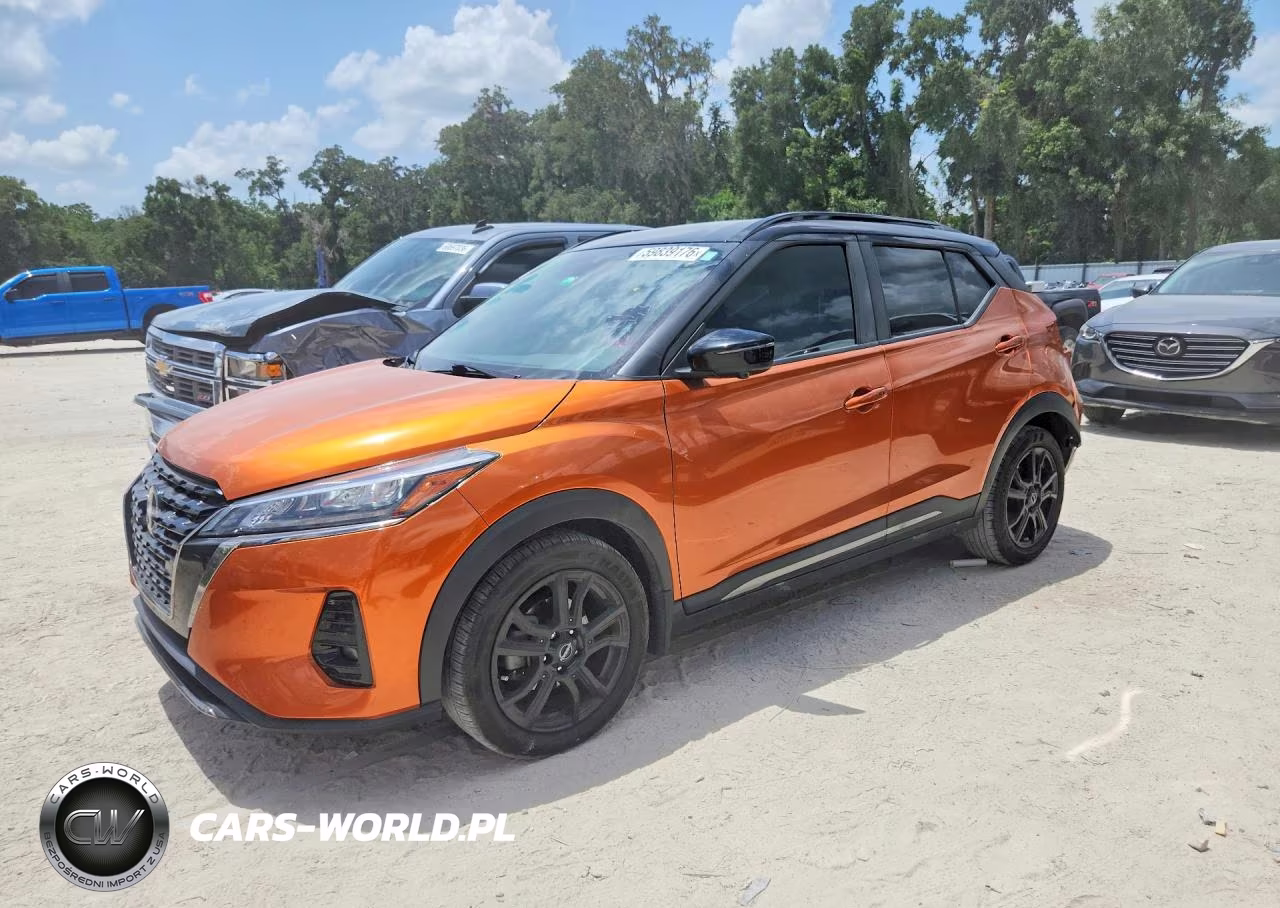 2023 Nissan Kicks Sr – zdjęcie 1 z 13