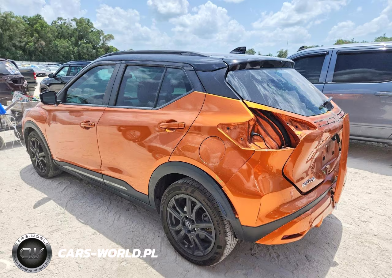 2023 Nissan Kicks Sr VIN:3N1CP5DV3PL525470 - 2