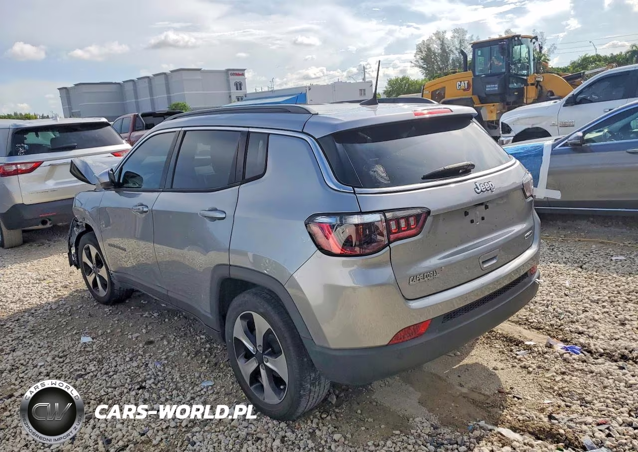 2020 Jeep Compass Latitude VIN:3C4NJCBB7LT258008 - 2
