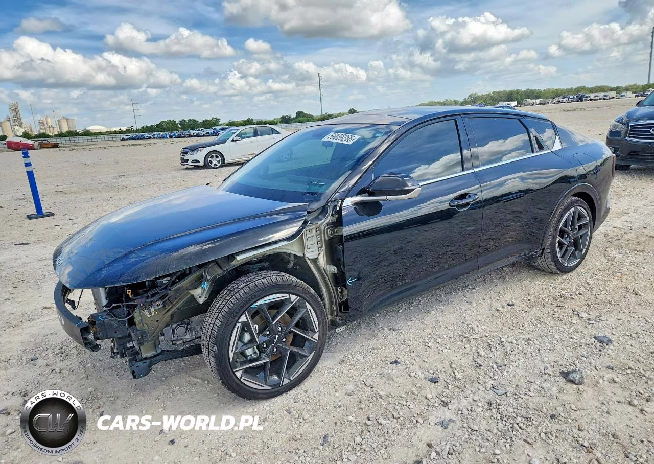 2025 Kia K4 Gt-Line – zdjęcie 1 z 14