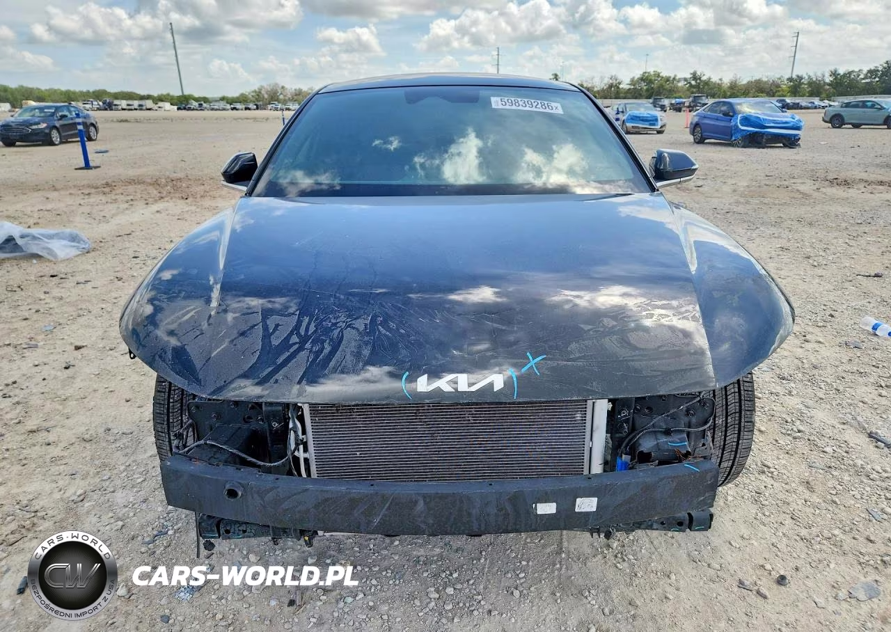 2025 Kia K4 Gt-Line VIN:3KPFW4DE9SE191059 - 5