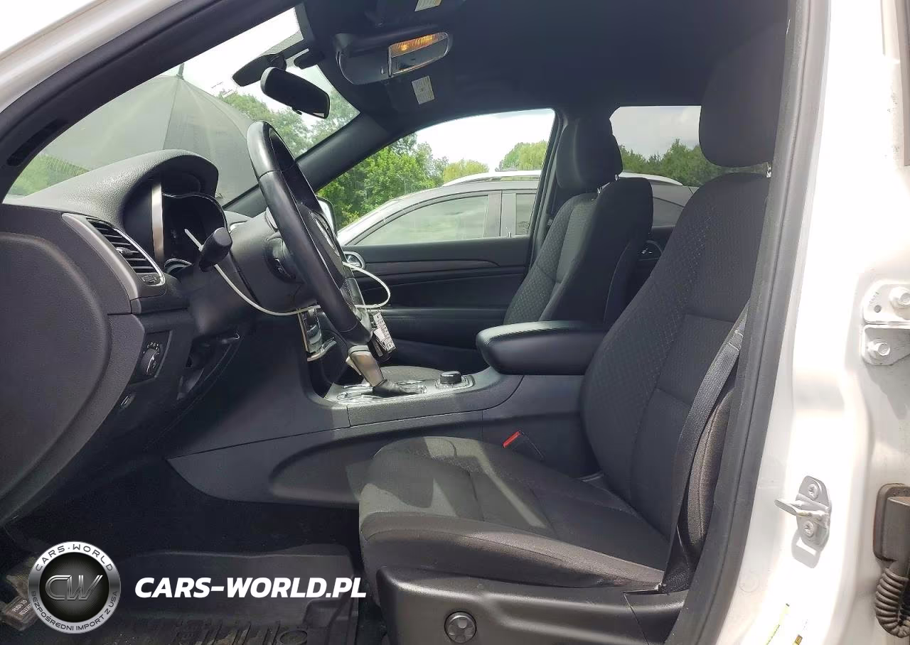 2019 Jeep Grand Cherokee Laredo VIN:1C4RJFAG6KC813928 - 7