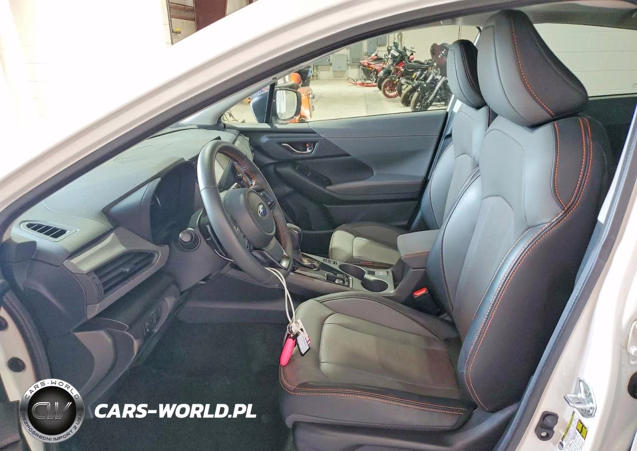 2025 Subaru Crosstrek Limited VIN:4S4GUHM64S3736162 - 7