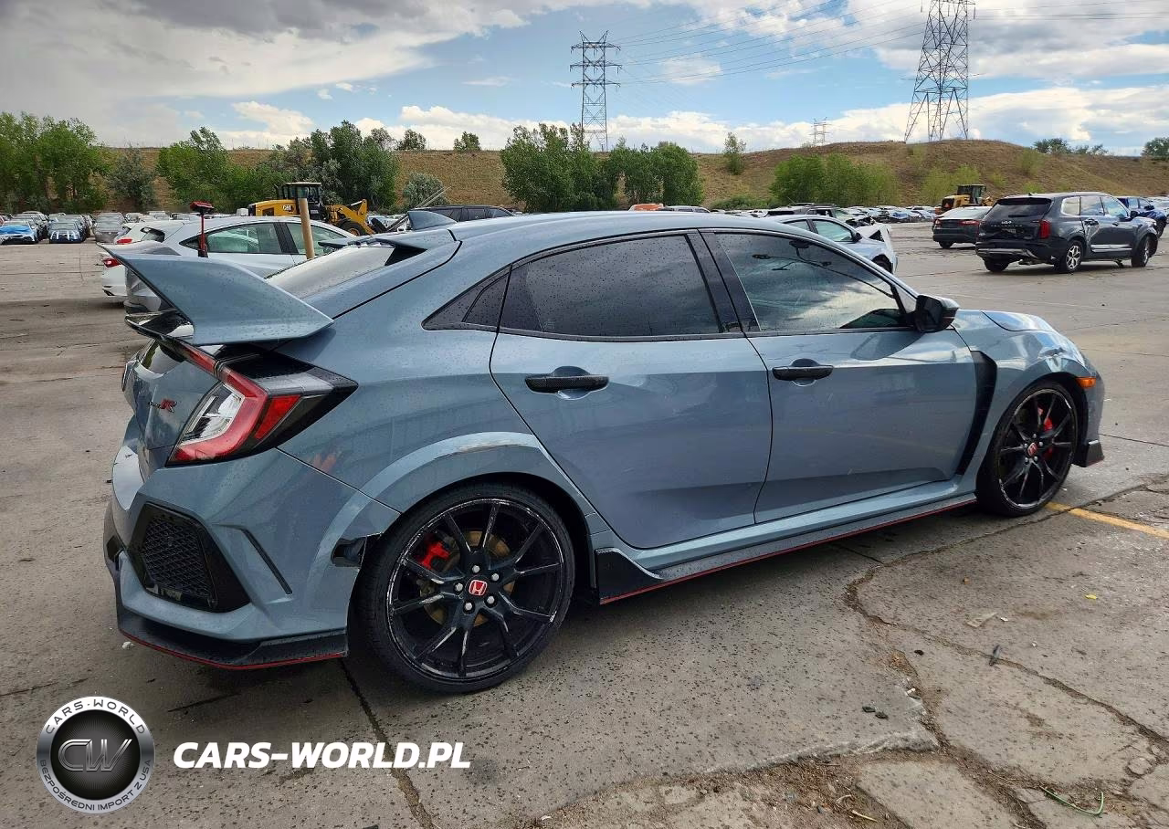 2019 Honda Civic Type-R Touring VIN:SHHFK8G73KU204168 - 3