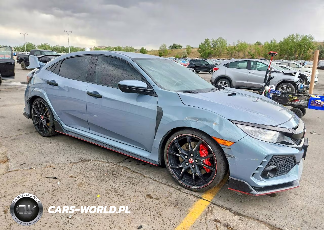 2019 Honda Civic Type-R Touring VIN:SHHFK8G73KU204168 - 4