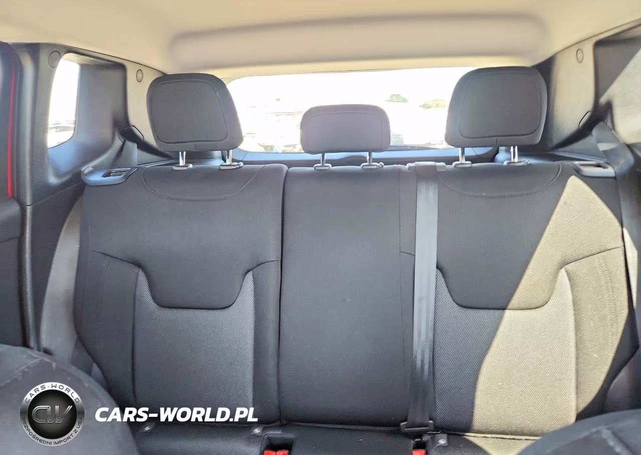 2019 Jeep Renegade Sport VIN:ZACNJBAB0KPK17718 - 10