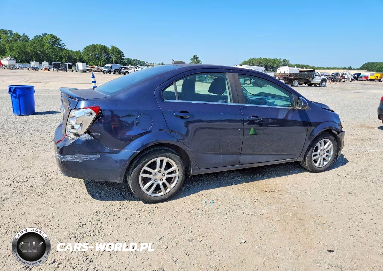 2015 Chevrolet Sonic Lt VIN:1G1JC5SH8F4155417 - 3
