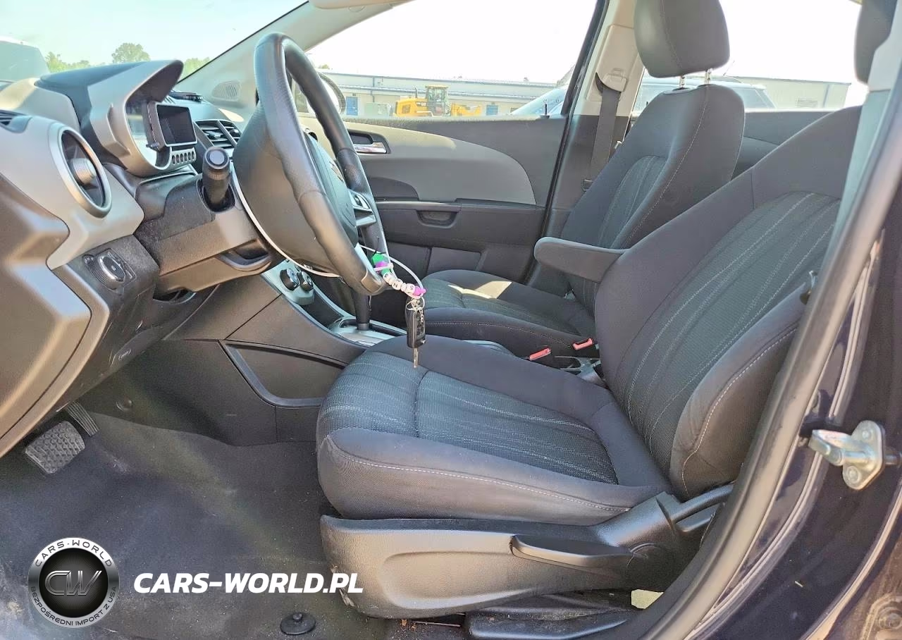 2015 Chevrolet Sonic Lt VIN:1G1JC5SH8F4155417 - 7