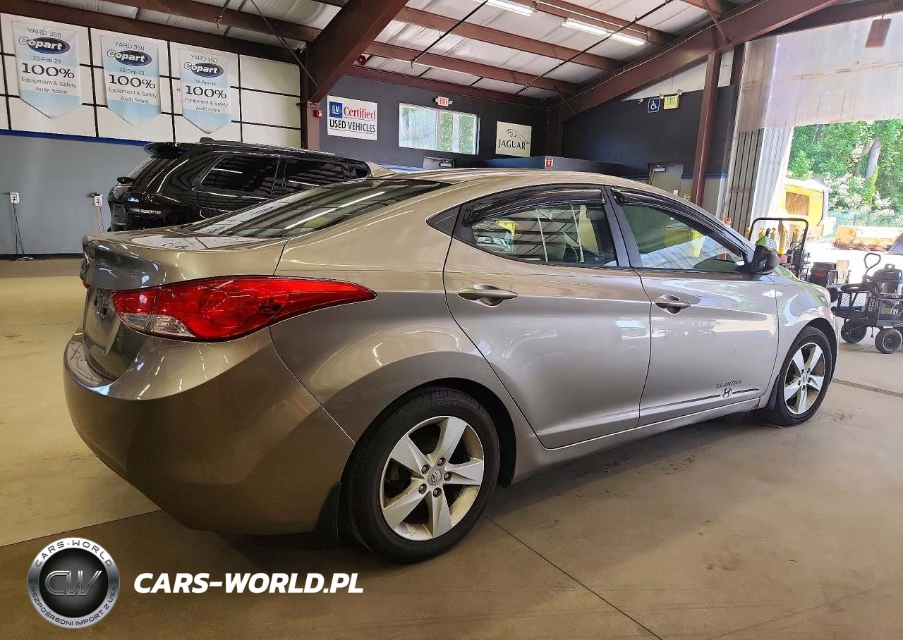 2013 Hyundai Elantra Gls VIN:5NPDH4AE3DH422154 - 3