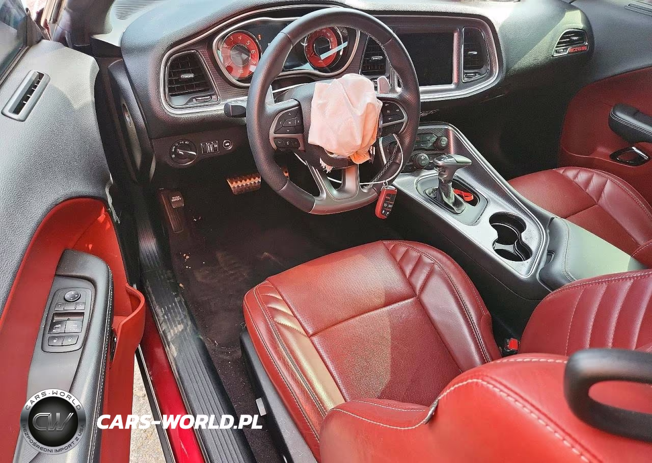 2018 Dodge Challenger Srt Hellcat VIN:2C3CDZC91JH130645 - 8