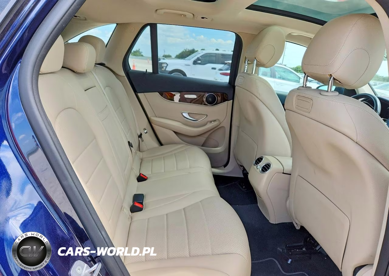 2018 Mercedes-Benz Glc 300 4Matic VIN:WDC0G4KB2JV058806 - 10