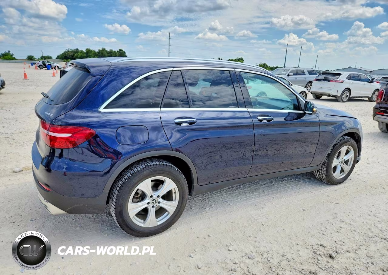2018 Mercedes-Benz Glc 300 4Matic VIN:WDC0G4KB2JV058806 - 3