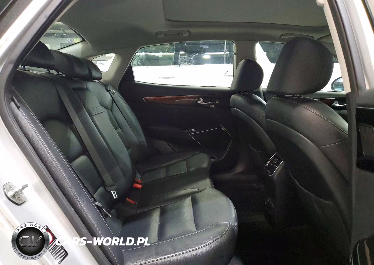 2017 Kia Cadenza Premium VIN:KNALC4J18H5089721 - 10