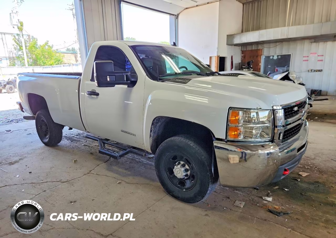 2007 Chevrolet Silverado C2500 Heavy Duty VIN:1GCHC24K77E516127 - 4