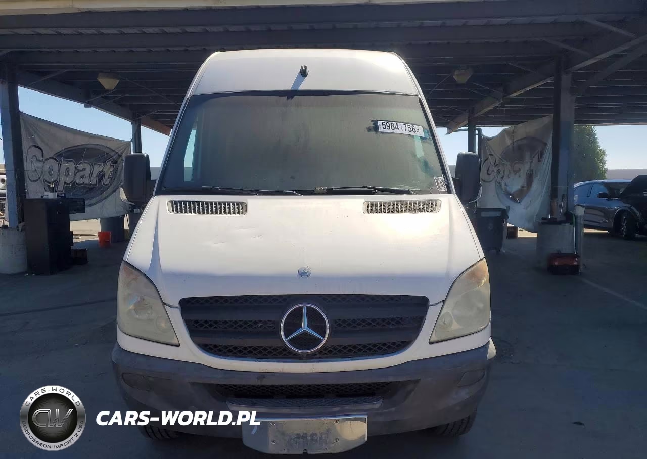 2013 Mercedes-Benz Sprinter 2500 Delivery Van VIN:WD3PE8CC8D5789375 - 5