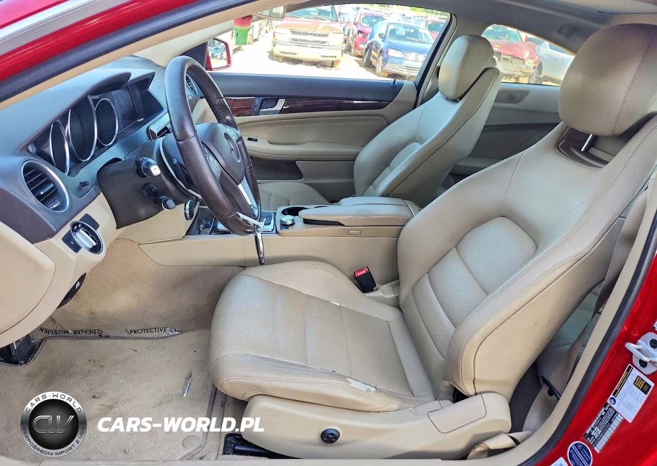 2015 Mercedes-Benz C 250 VIN:WDDGJ4HB9FG363945 - 7