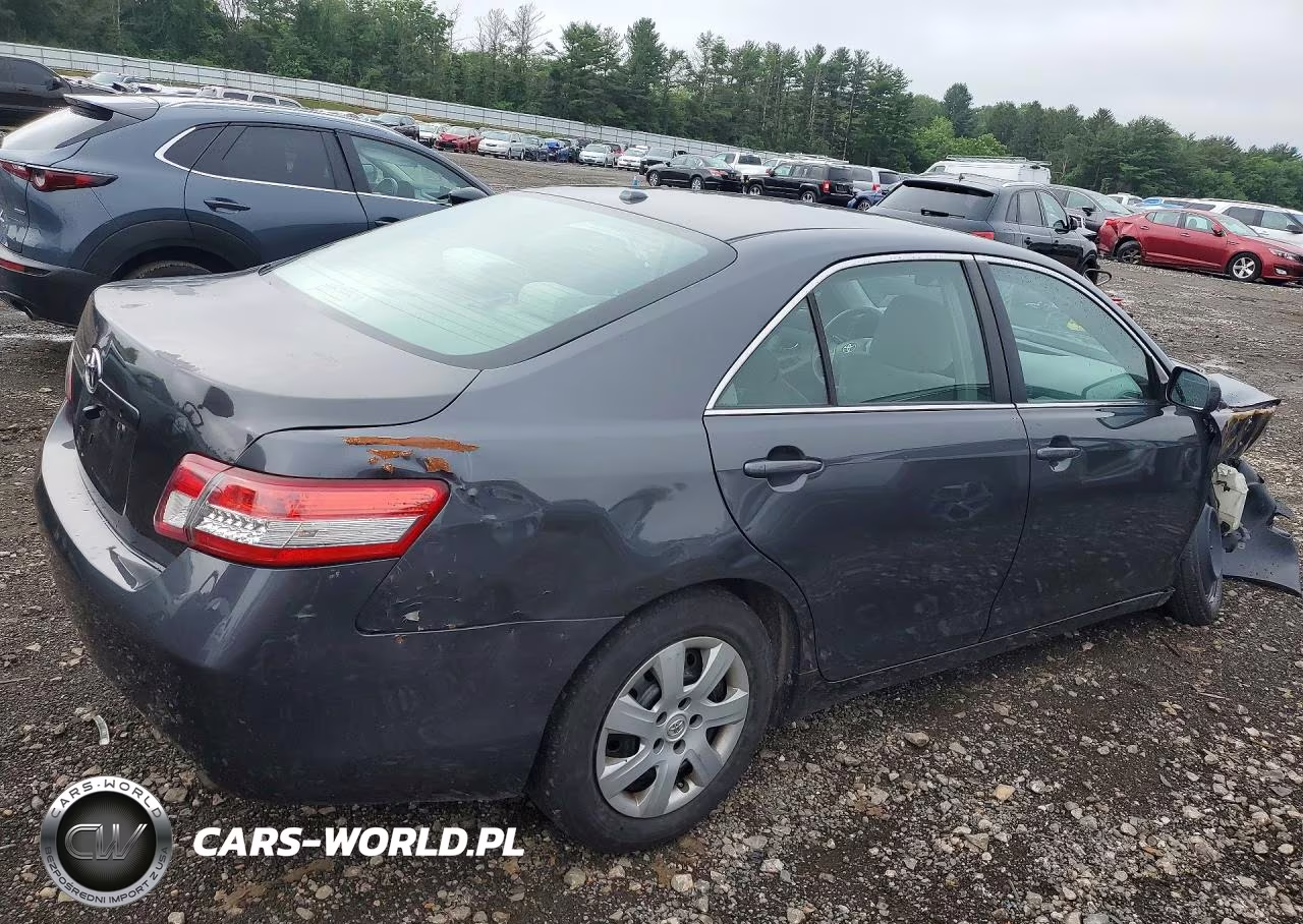 2011 Toyota Camry Le VIN:4T1BF3EK8BU141280 - 3