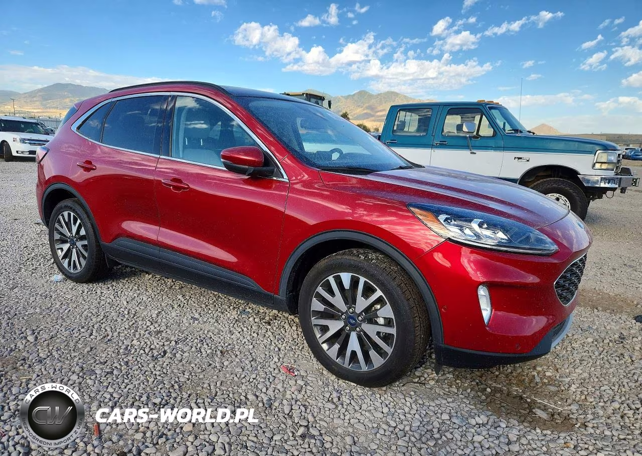 2020 Ford Escape Titanium VIN:1FMCU9J95LUC24778 - 4